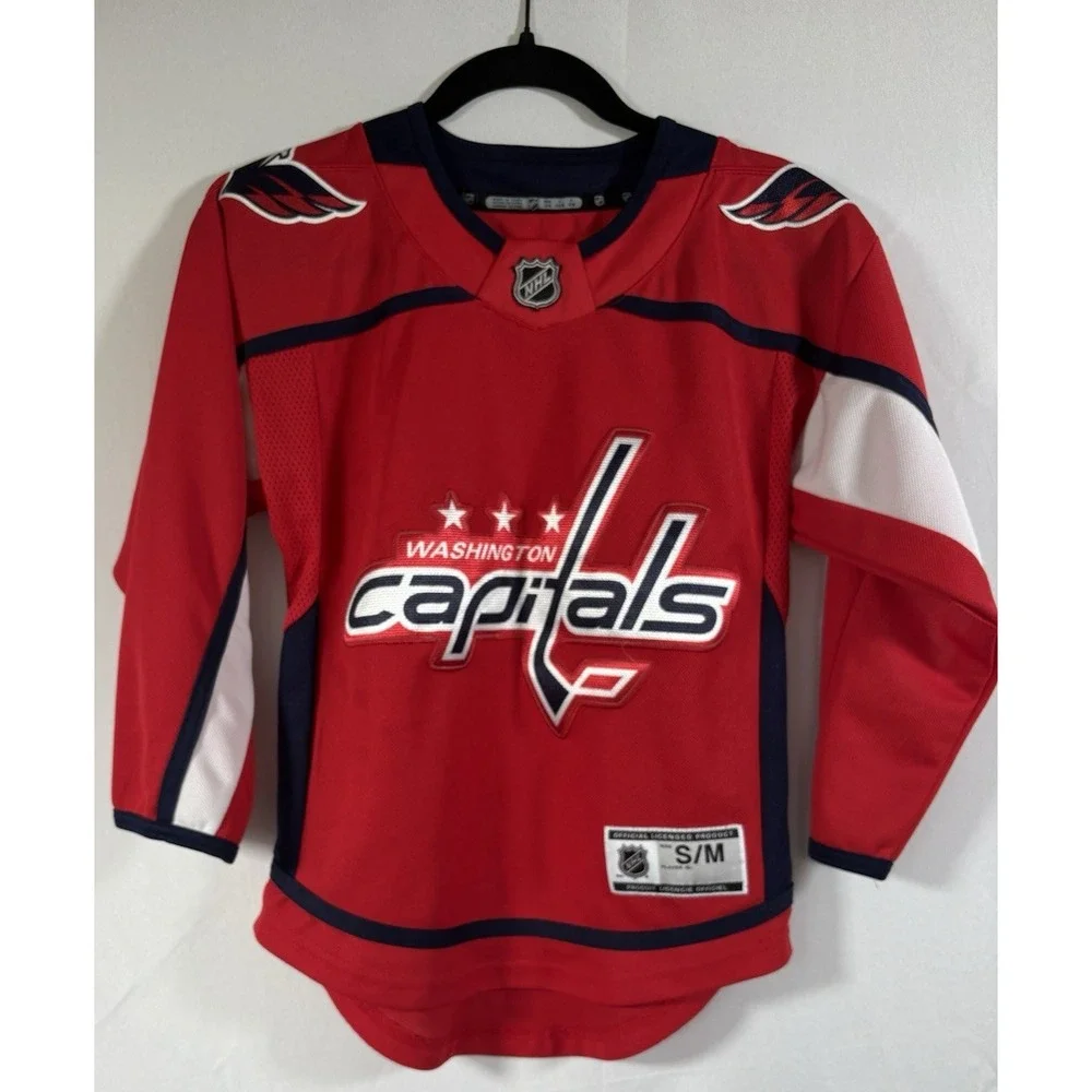 NHL Officially Licensed jersey size S washington Capitals hockey pullover